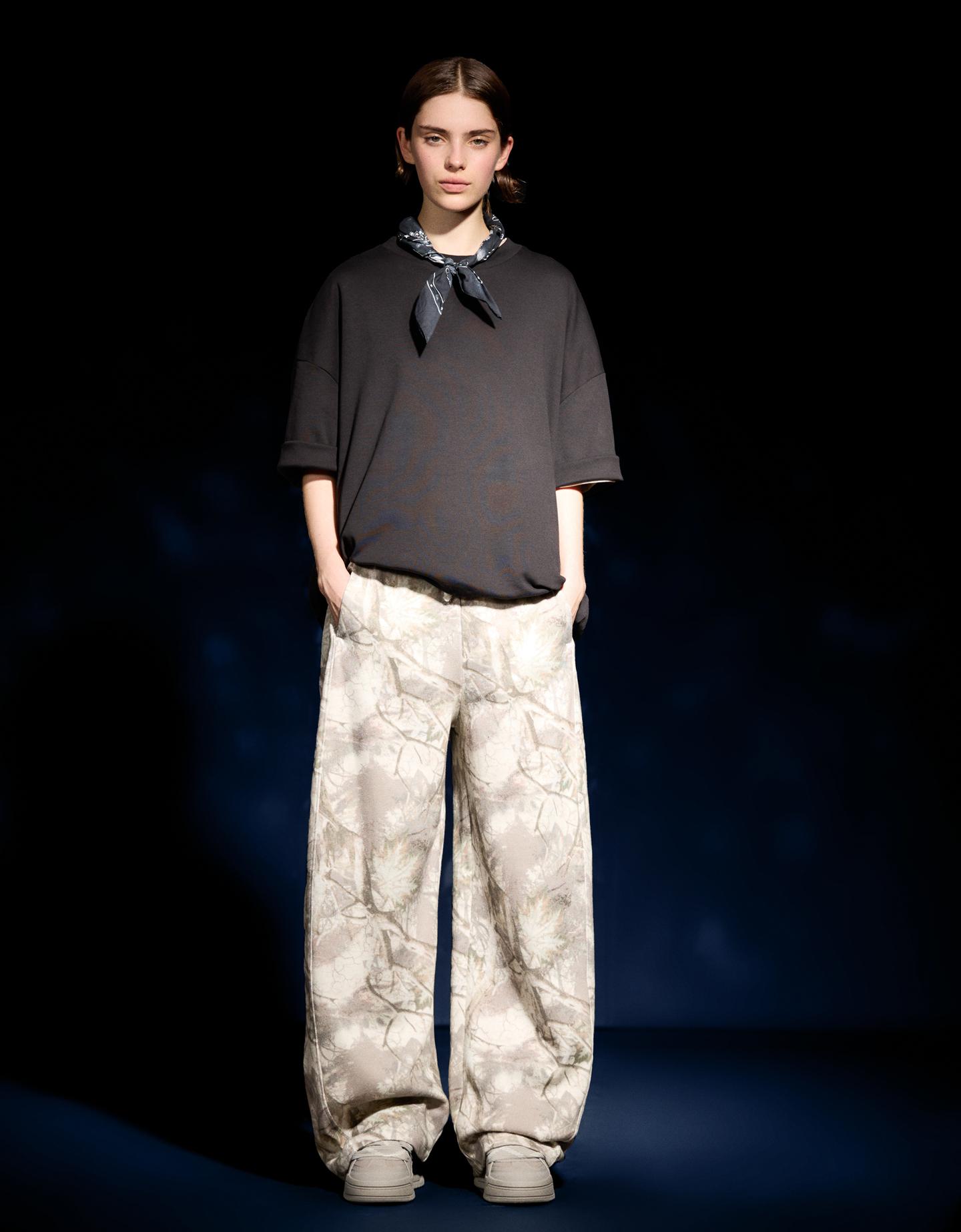 Bershka Pantaloni Felpati Barrel Stampati Donna Xl Sabbia
