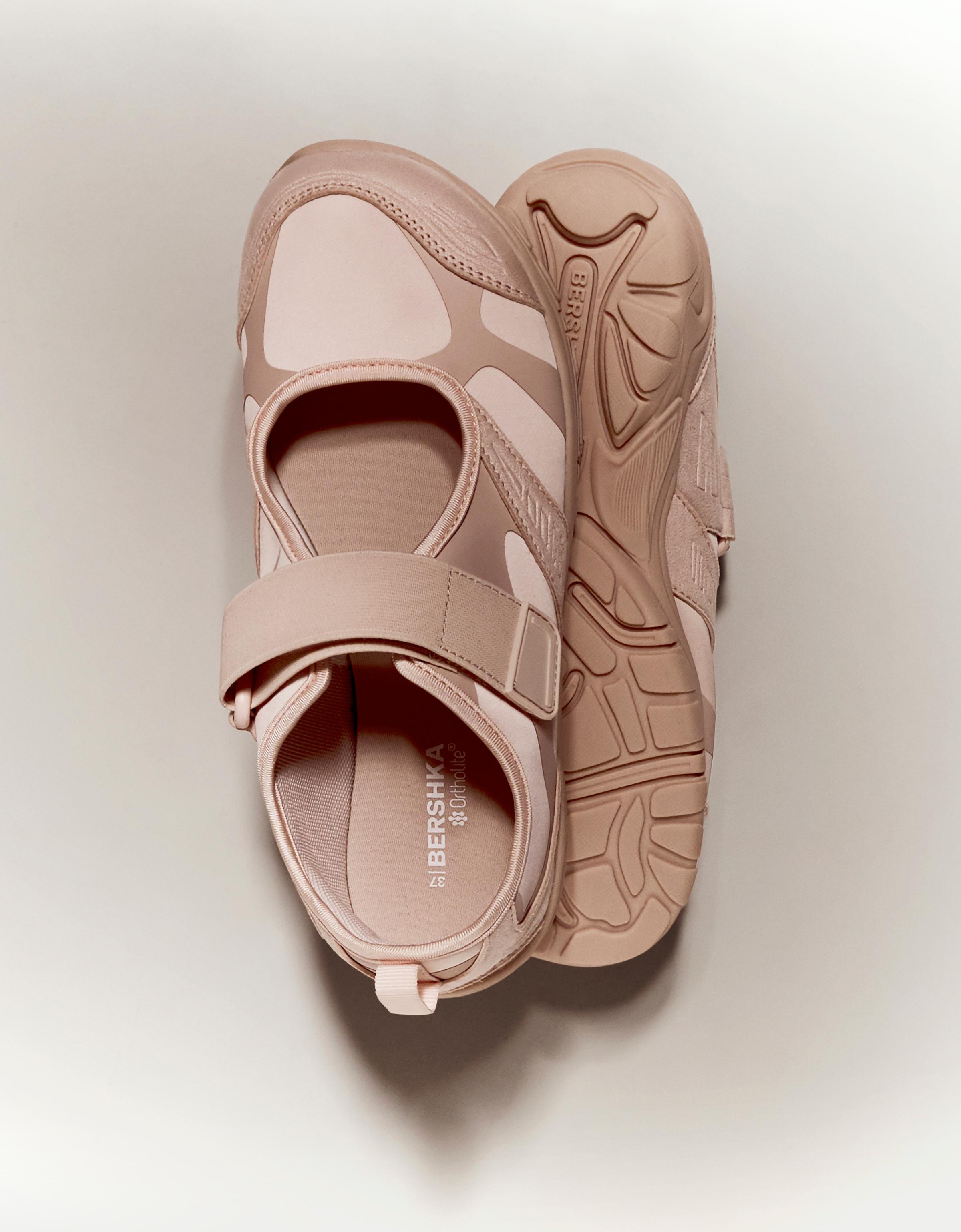 BAREFOOT BALLERINAS — PINK