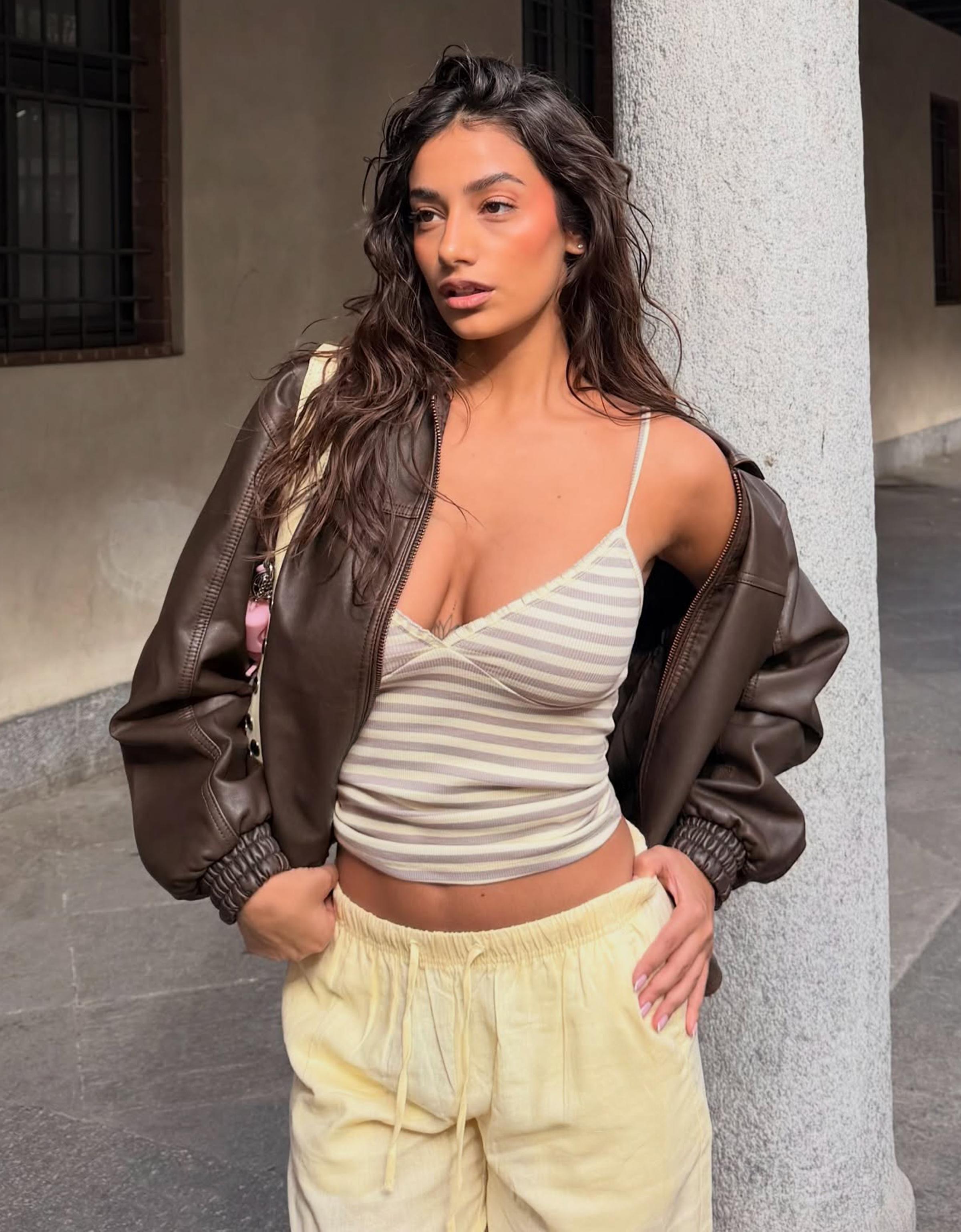 Elasticated waist trousers — Yellow