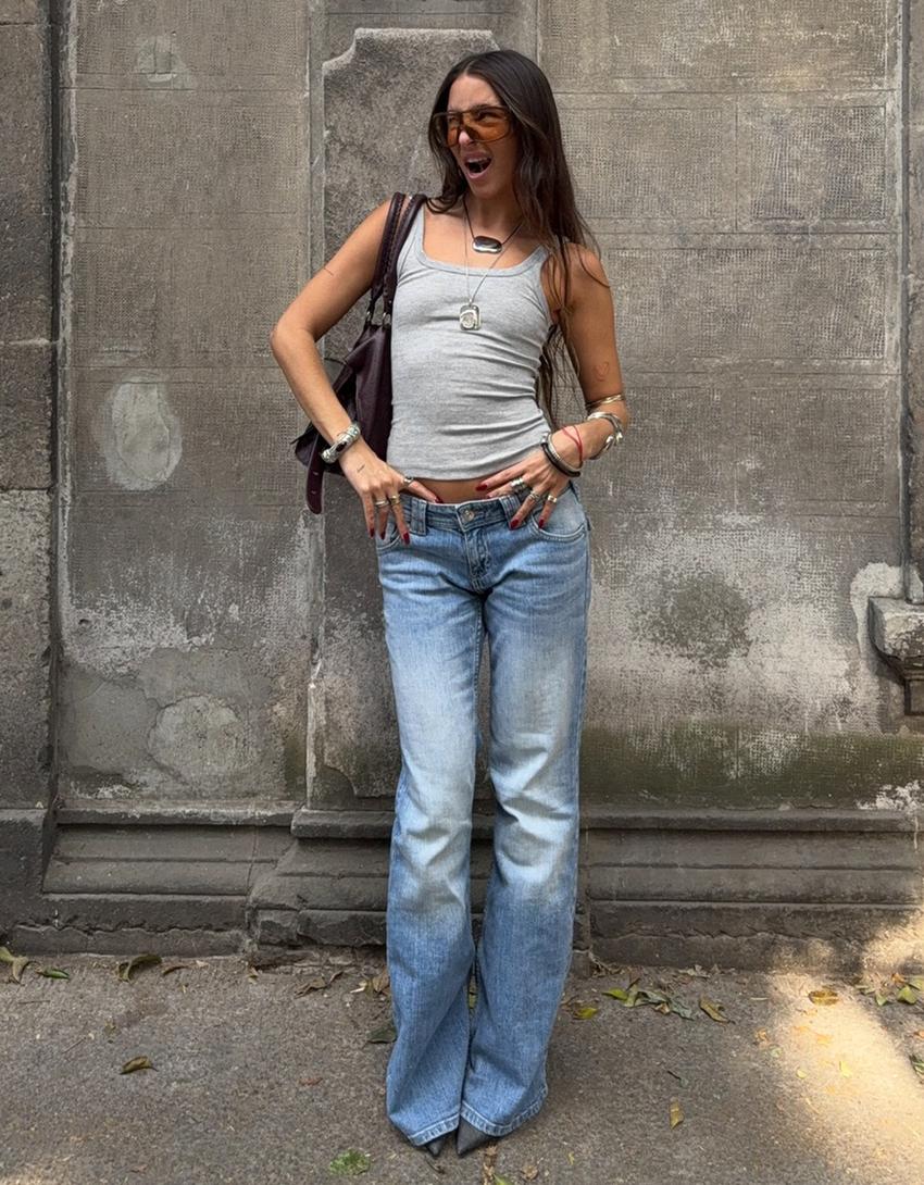 Düşük bel nakışlı flare fit jean-Açık mavi