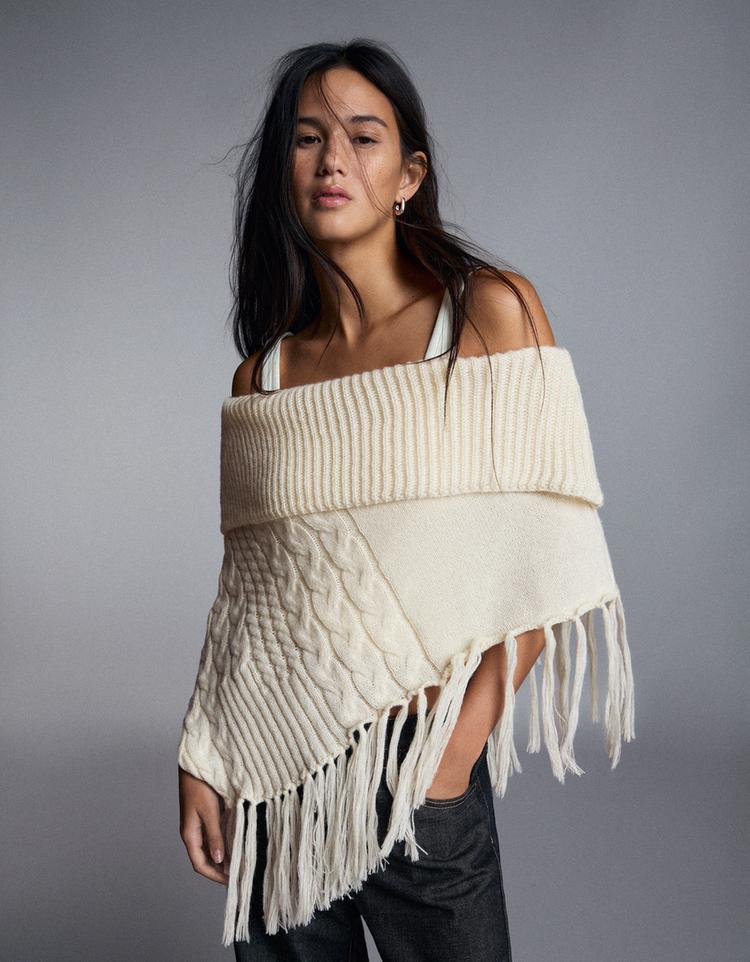 Cable-knit poncho with fringing — Blue