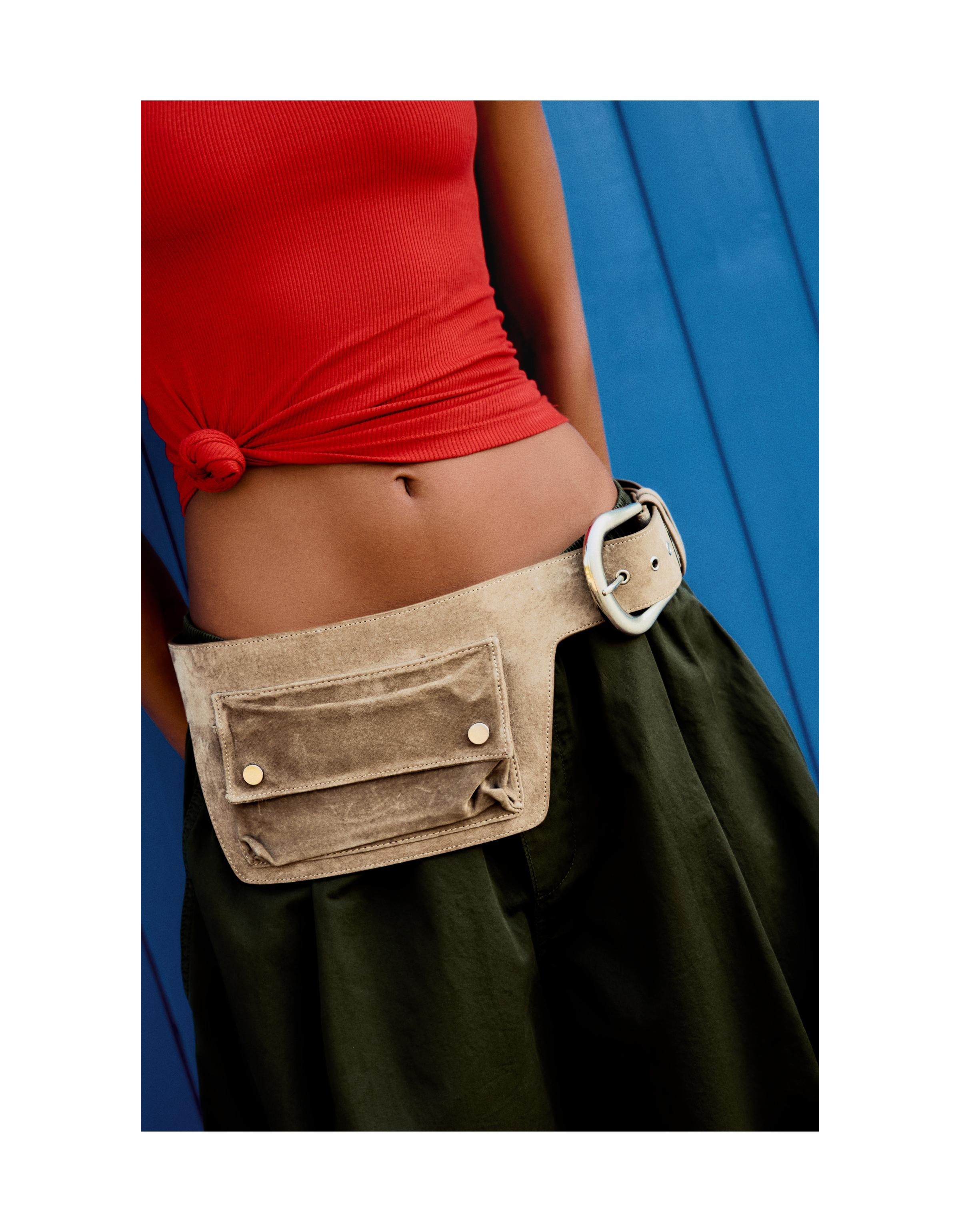 Leather belt with pocket — Sand