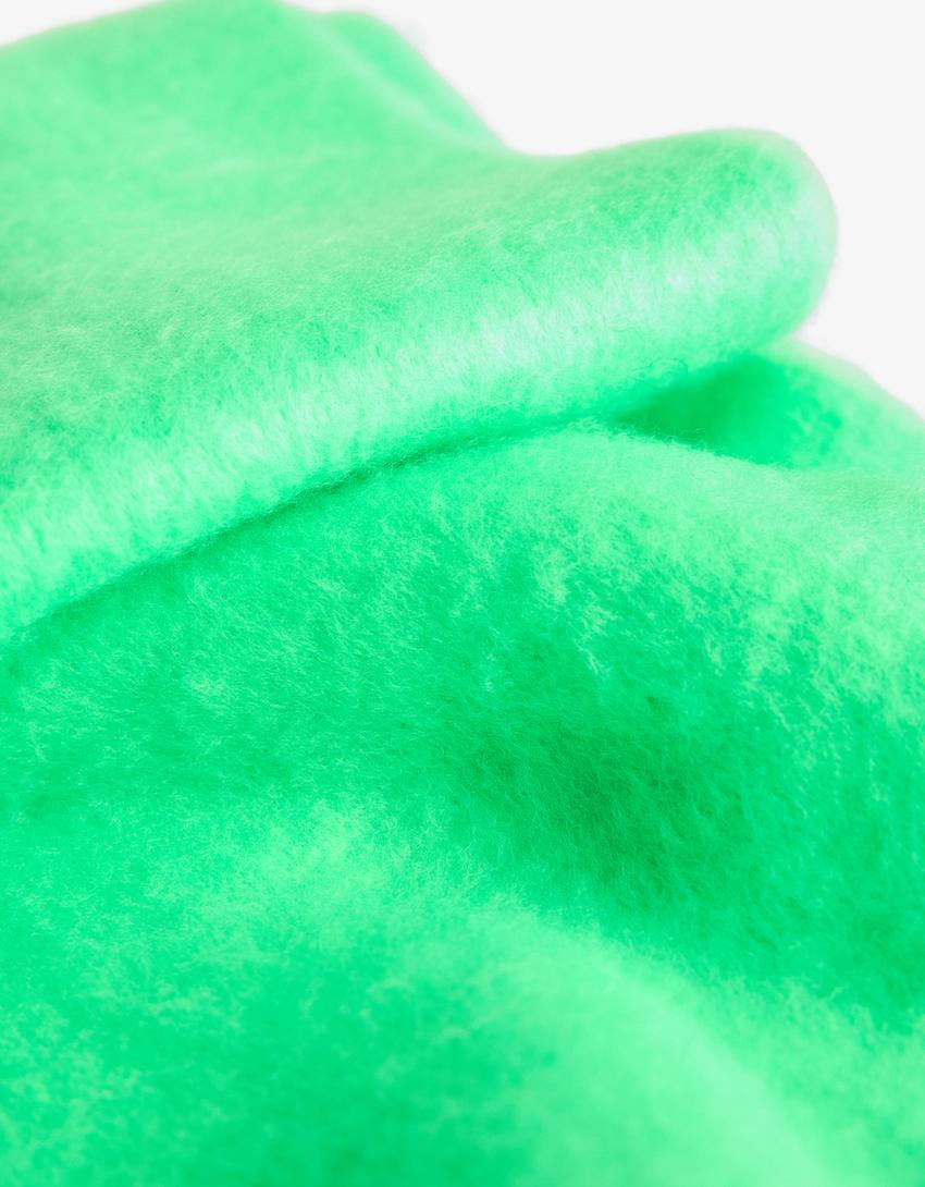 Vienspalvis šalikas-Gelsvai žalsva