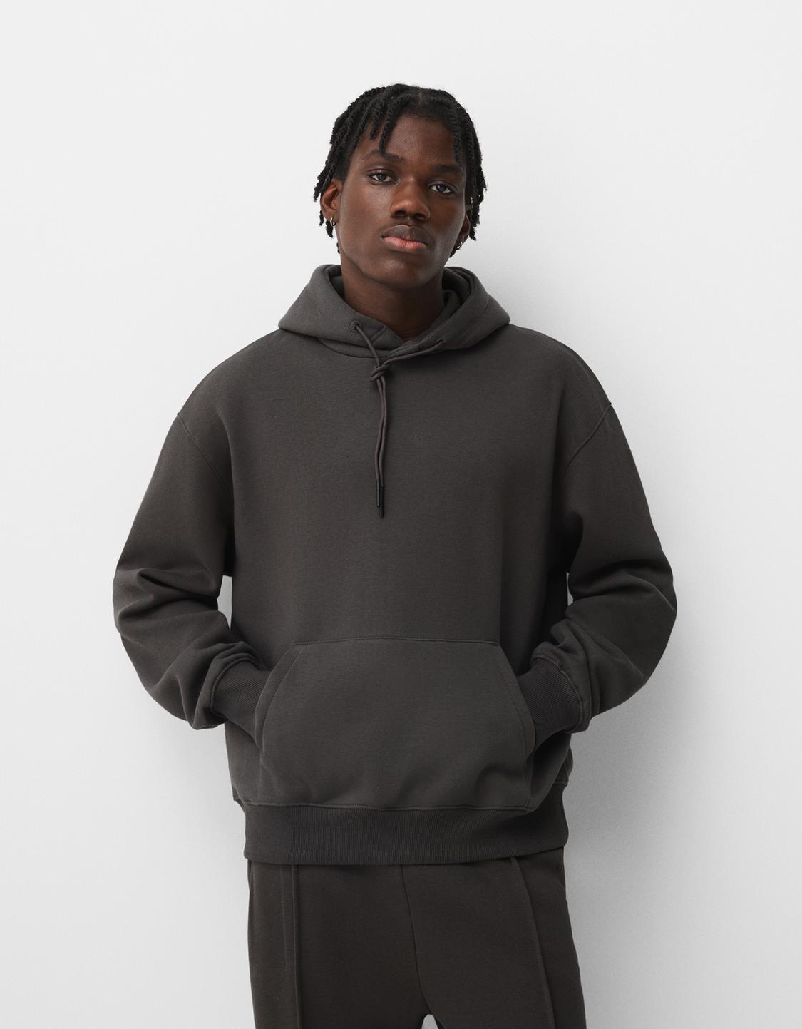 Sweatshirt and wide-leg trousers pack