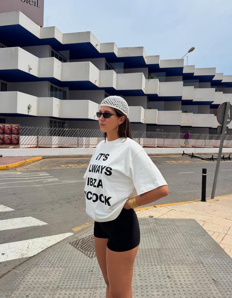 Desenli kısa kollu t-shirt
