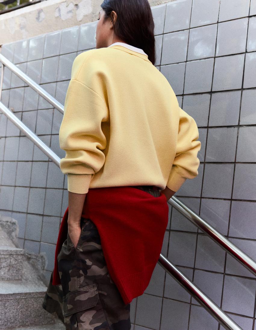 Oversize-Pullover mit Polo-Kragen-Gelb