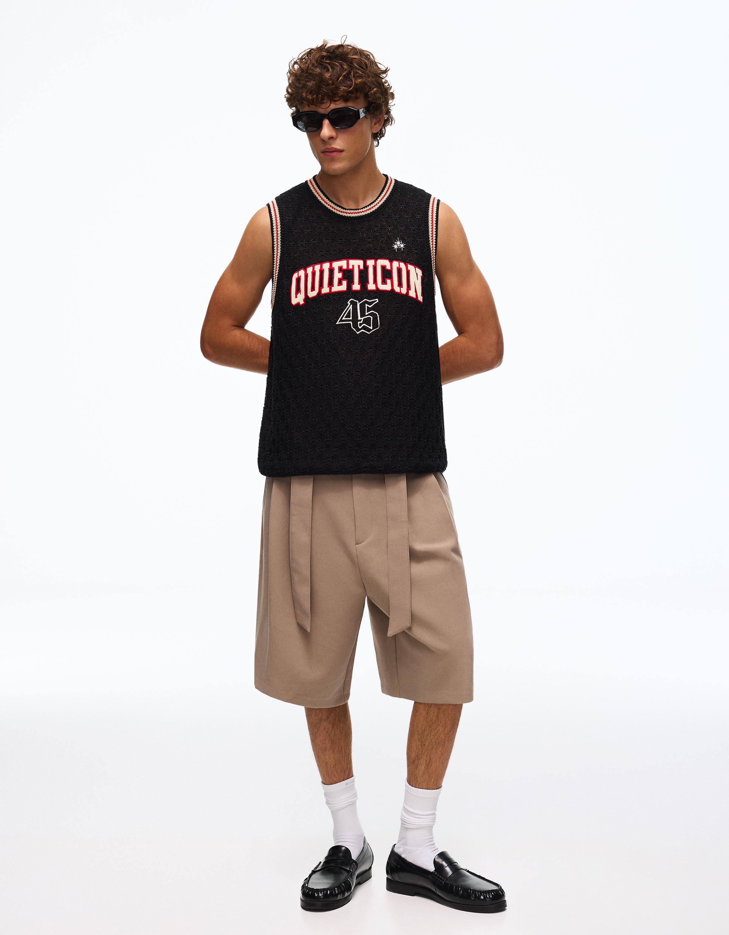 Wide-leg Bermuda shorts with belt — Sand