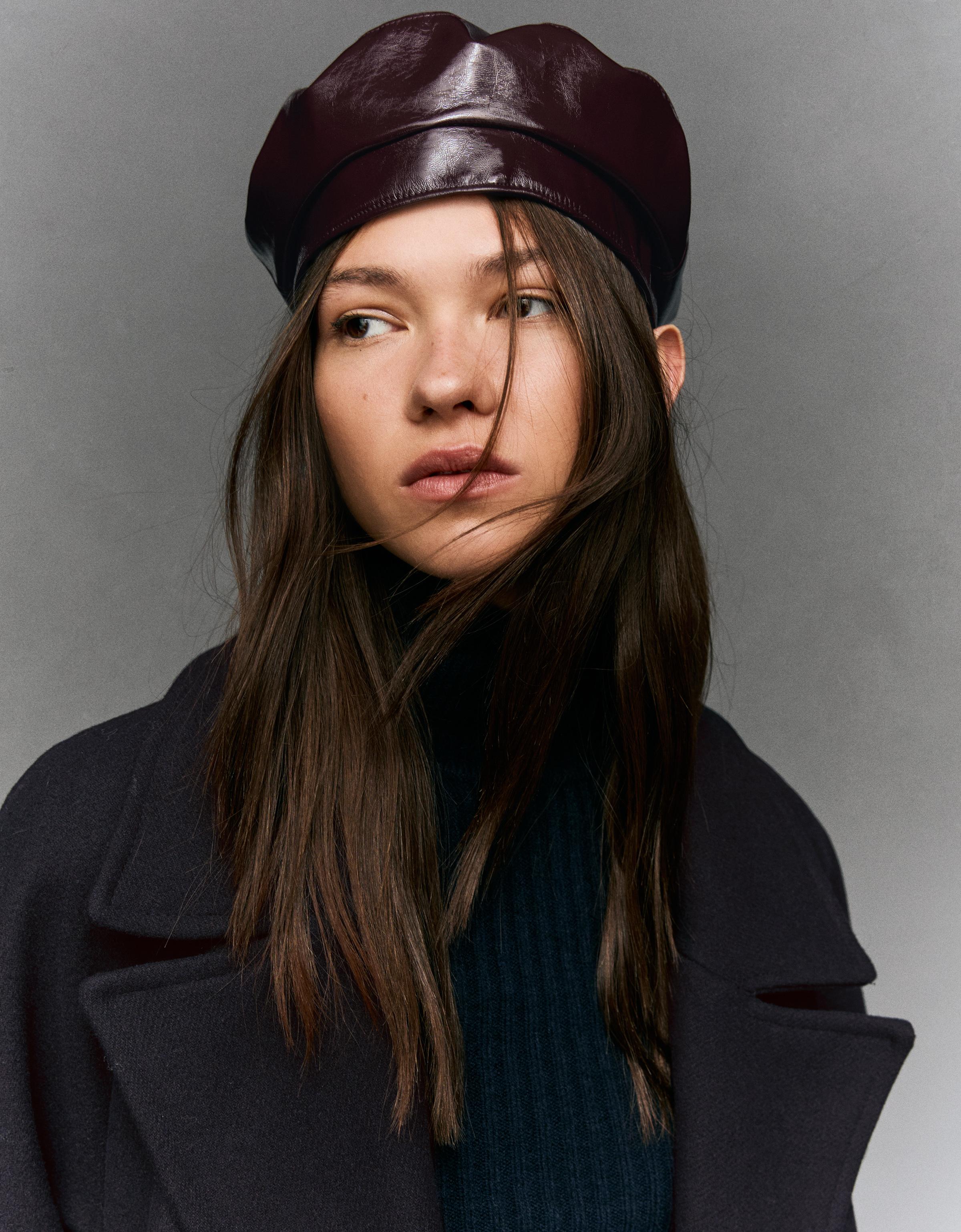 Bershka Baskenmütze Aus Kunstleder Damen Granatrot