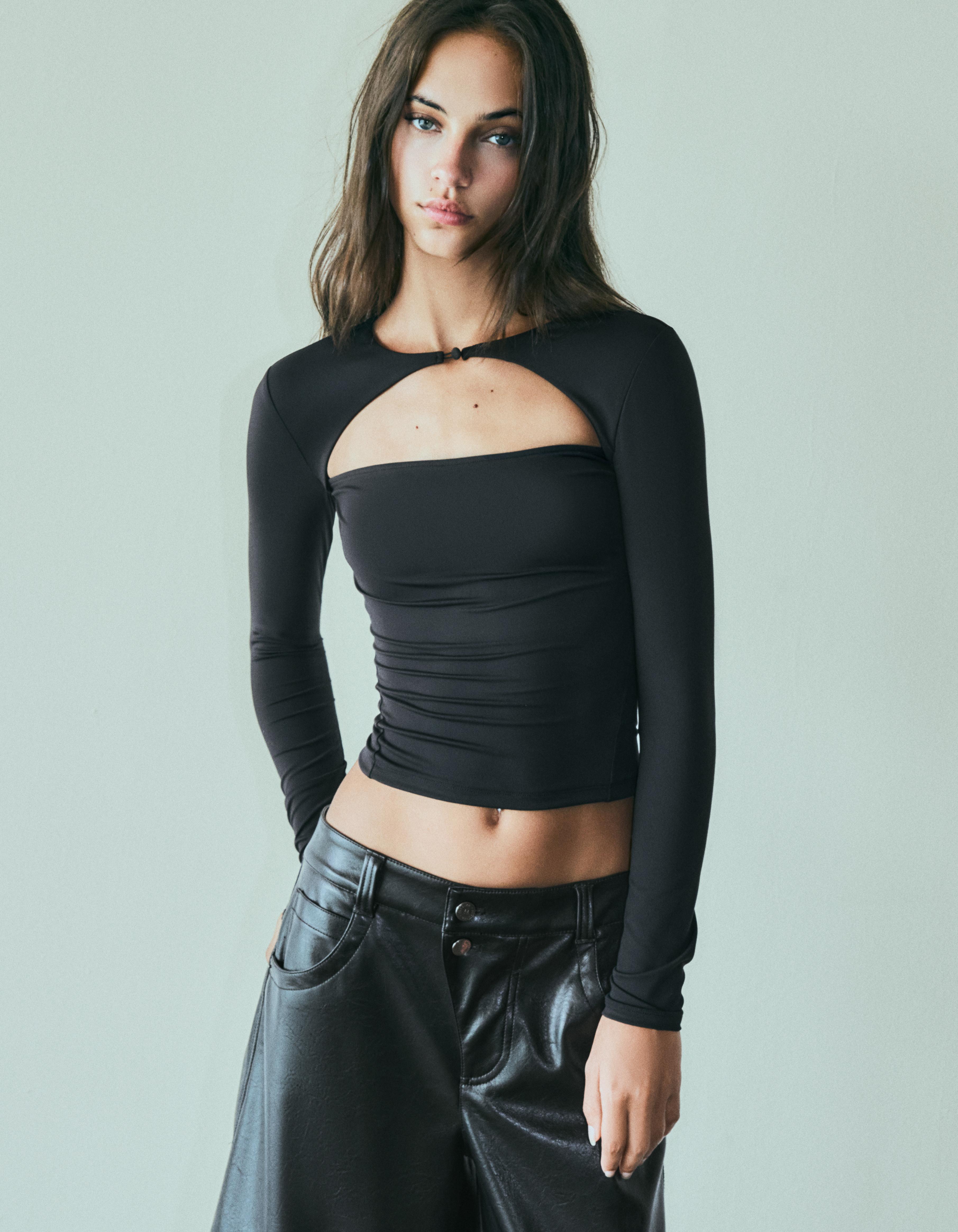 Bershka Pencere detaylı poliamid tişört görsel 3