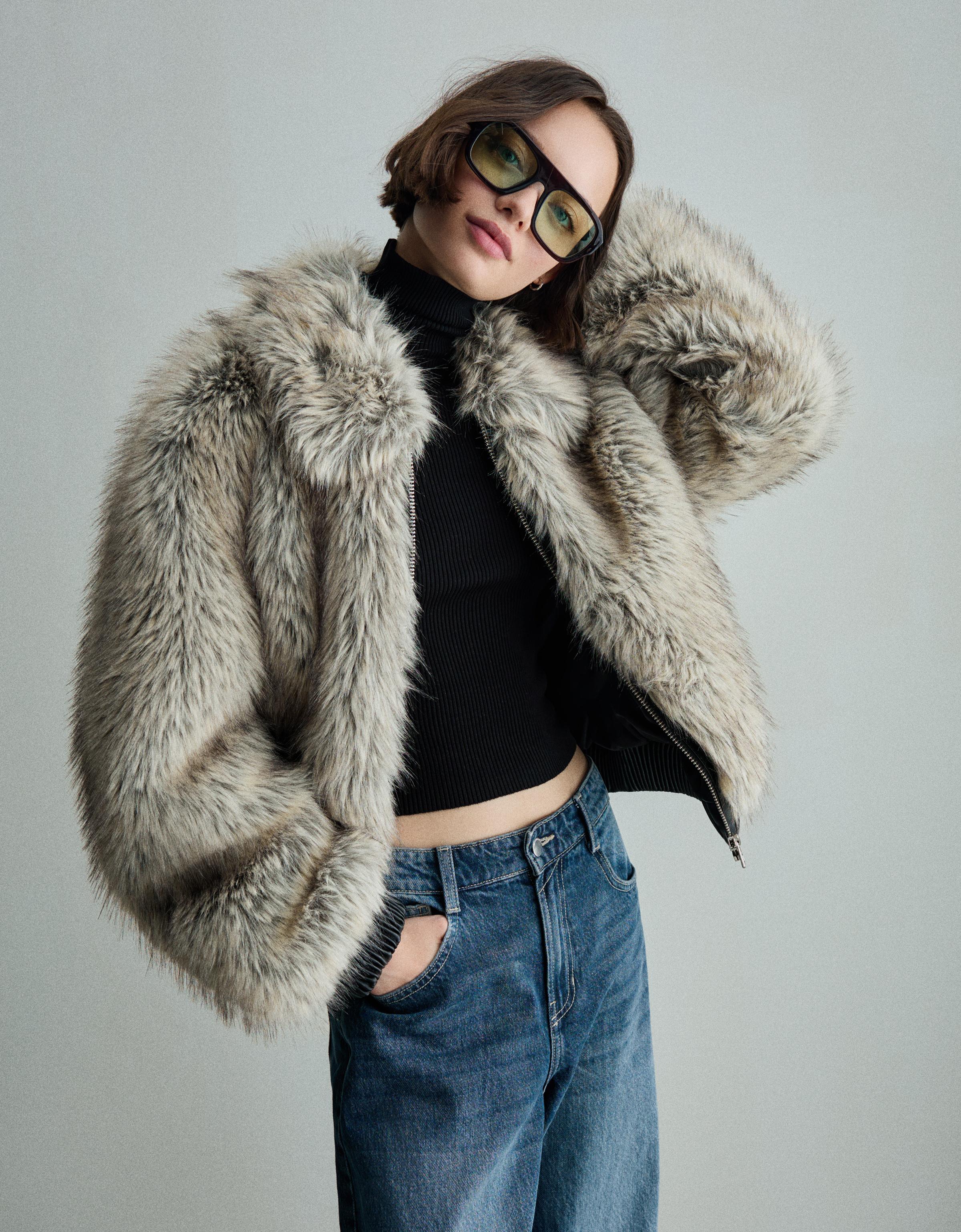 Zip-up faux fur jacket - Women | Bershka