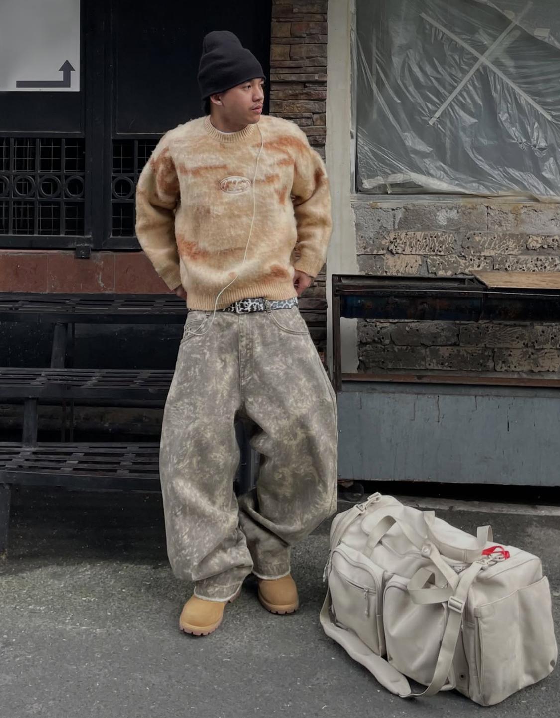 Pantaloni super baggy fit stampati