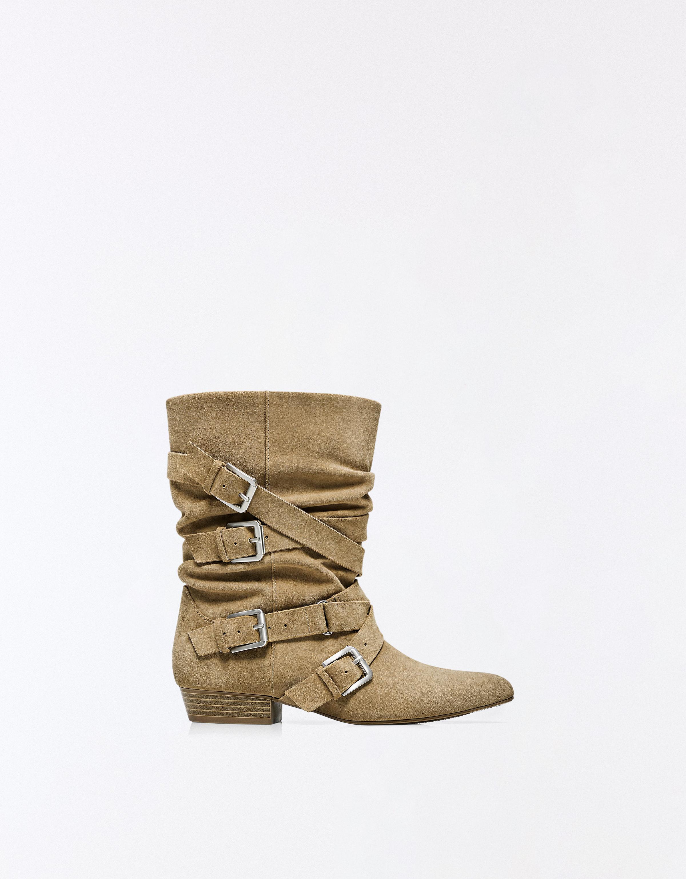 FLAT LEATHER BOOTS WITH BUCKLES — SAND