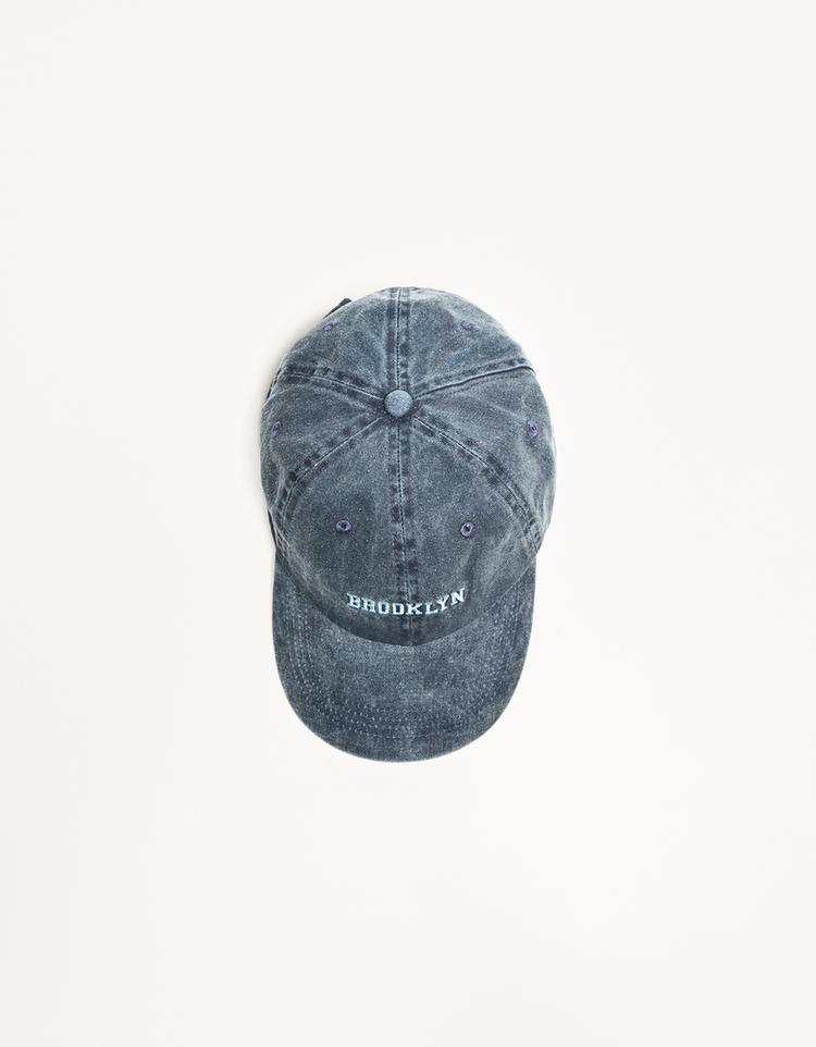 Embroidered cap
