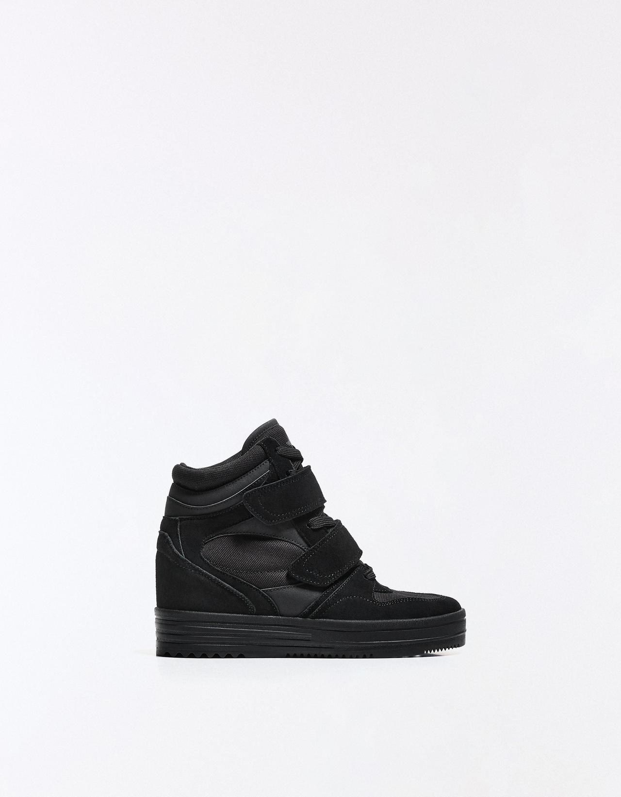 High-top sneakers with internal wedge — BLACK