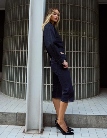 Capris — Navy 4