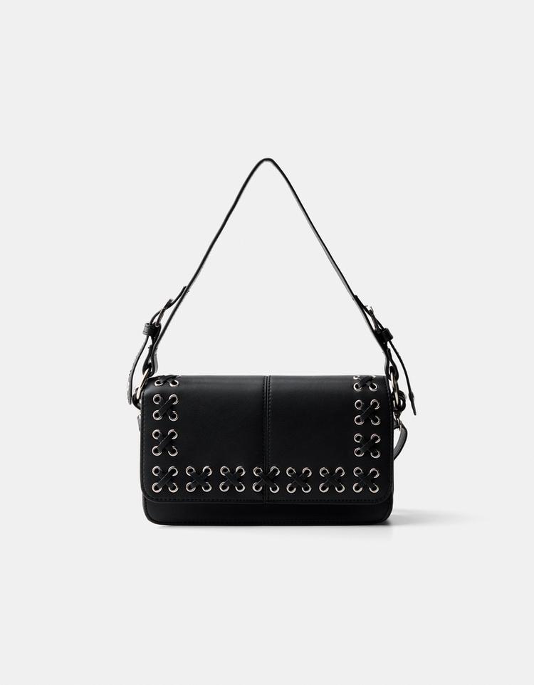Minaudière with bow