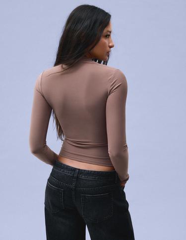 Polyamide draped long sleeve T-shirt — Sand 2
