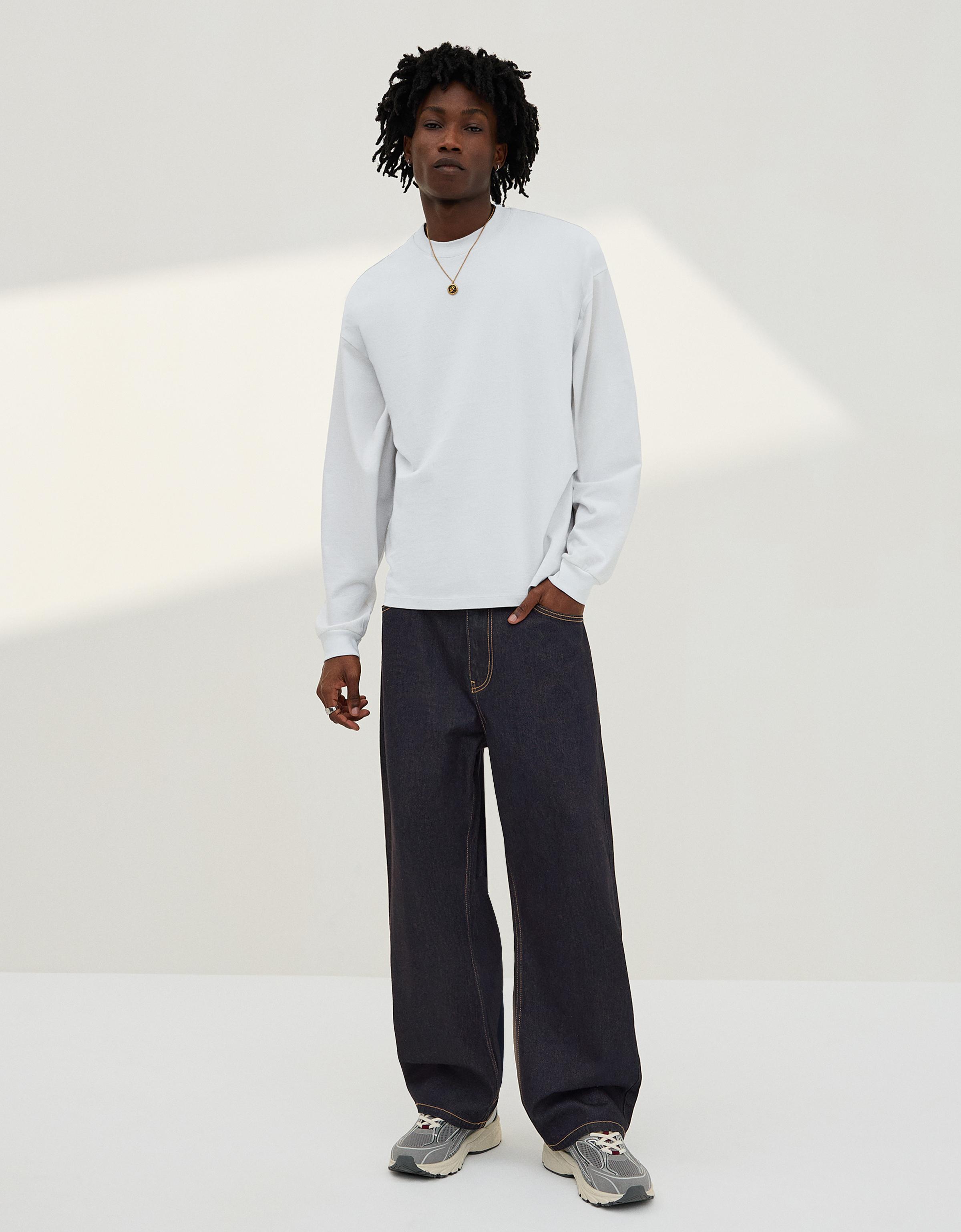 Bershka Jeans Mit Barrel-Stickerei Herren 46 Marinenblau