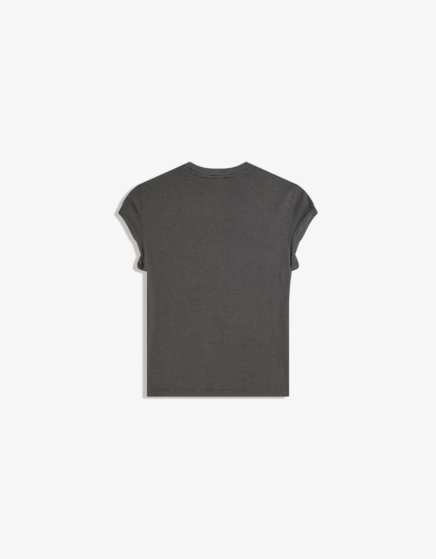 Tricou cu mânecă scurtă și imprimeu-Negru