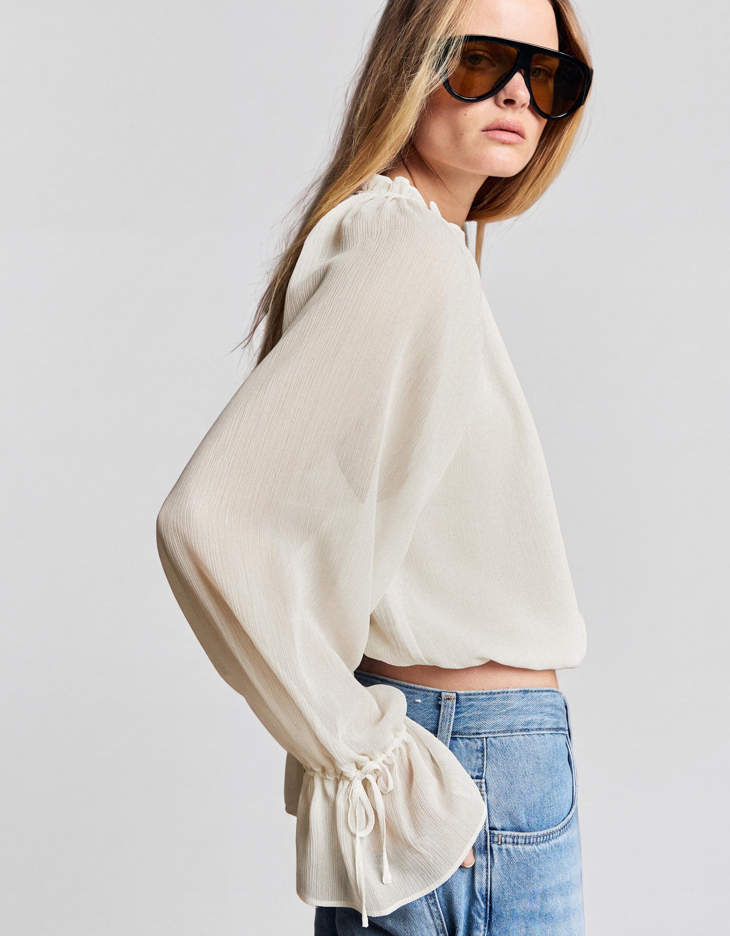 Long sleeve flowing shirt — Cream
