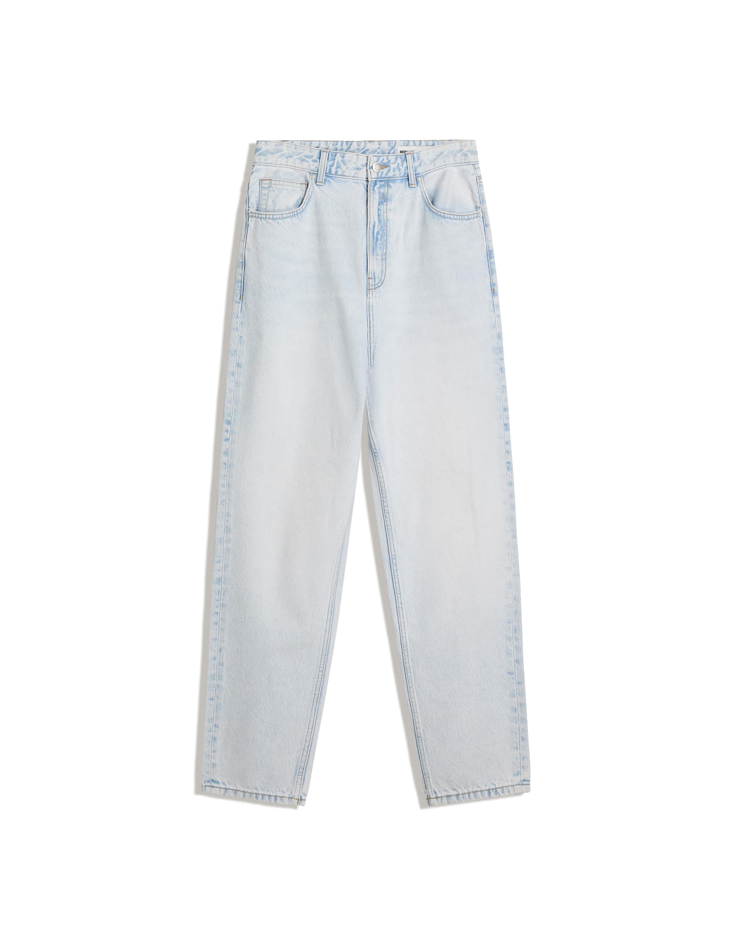 Tapered loose fit jeans — Light blue