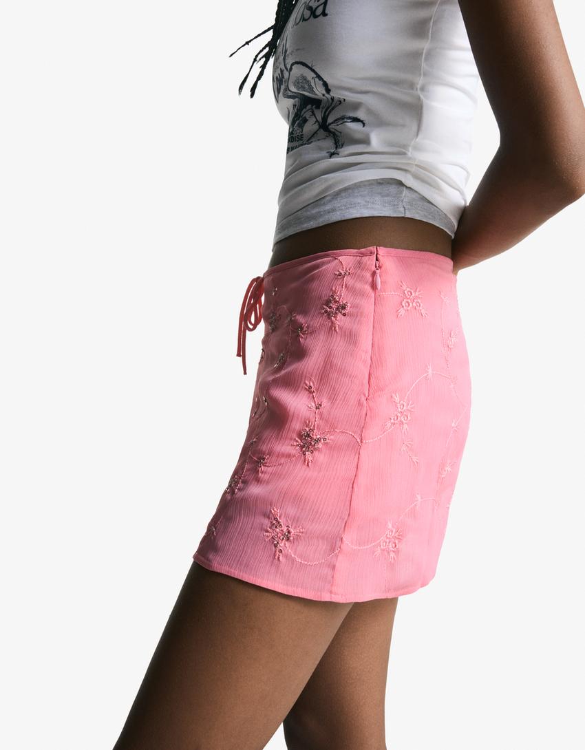 Minijupe brodée-Rose-1