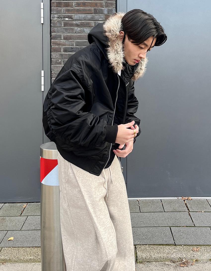 Cazadora técnica cuello efecto pelo-Negro