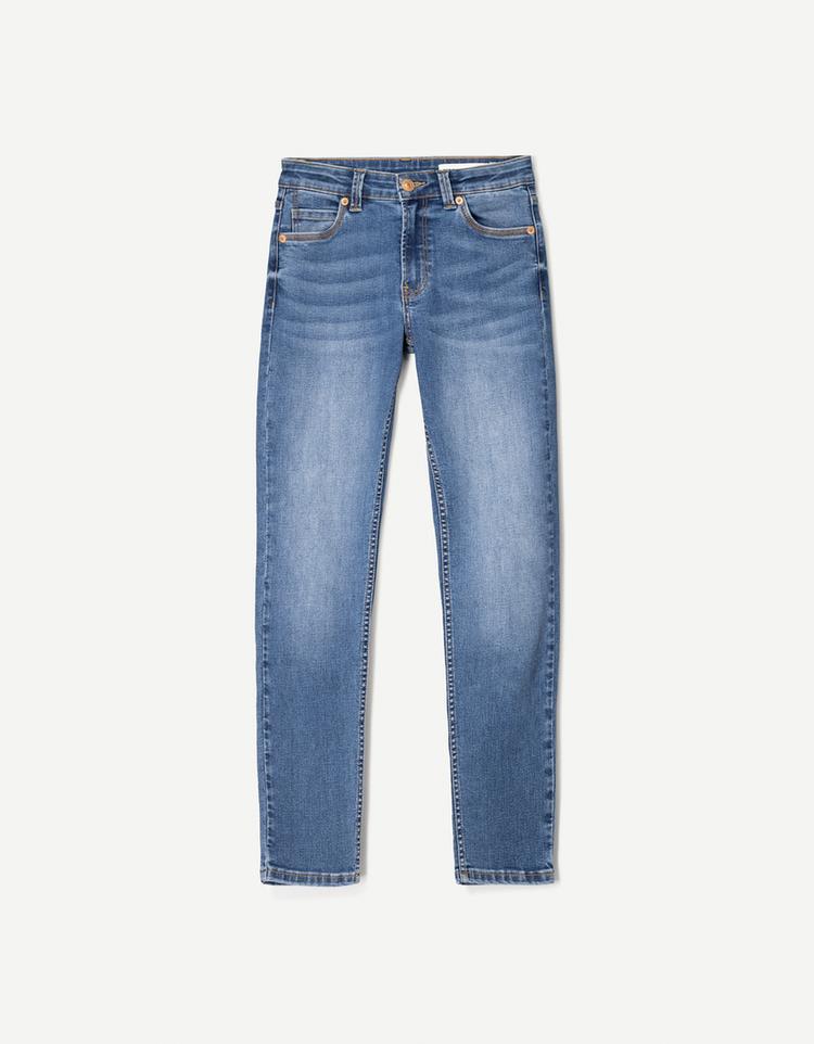 Low-waist skinny jeans