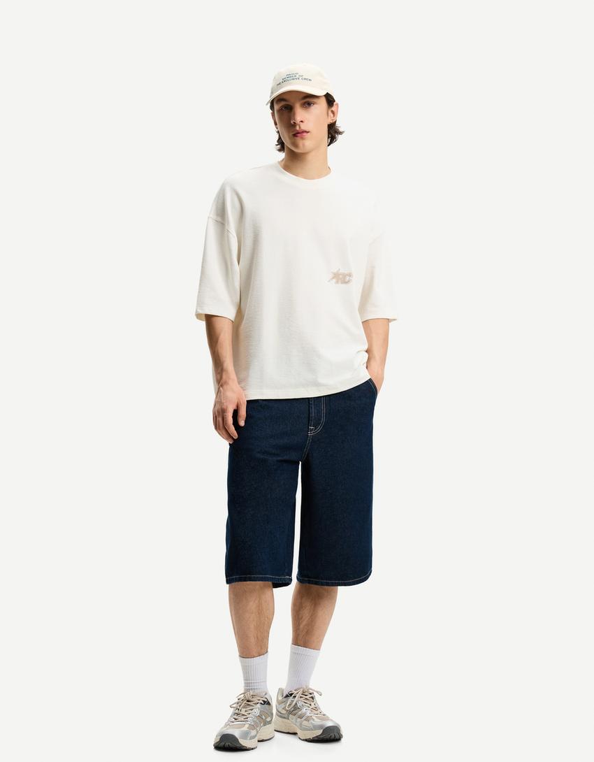 Textured short sleeve boxy fit T-shirt with embroidery-Off white