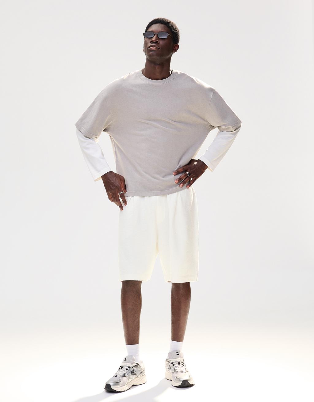 Textured plush Bermuda shorts