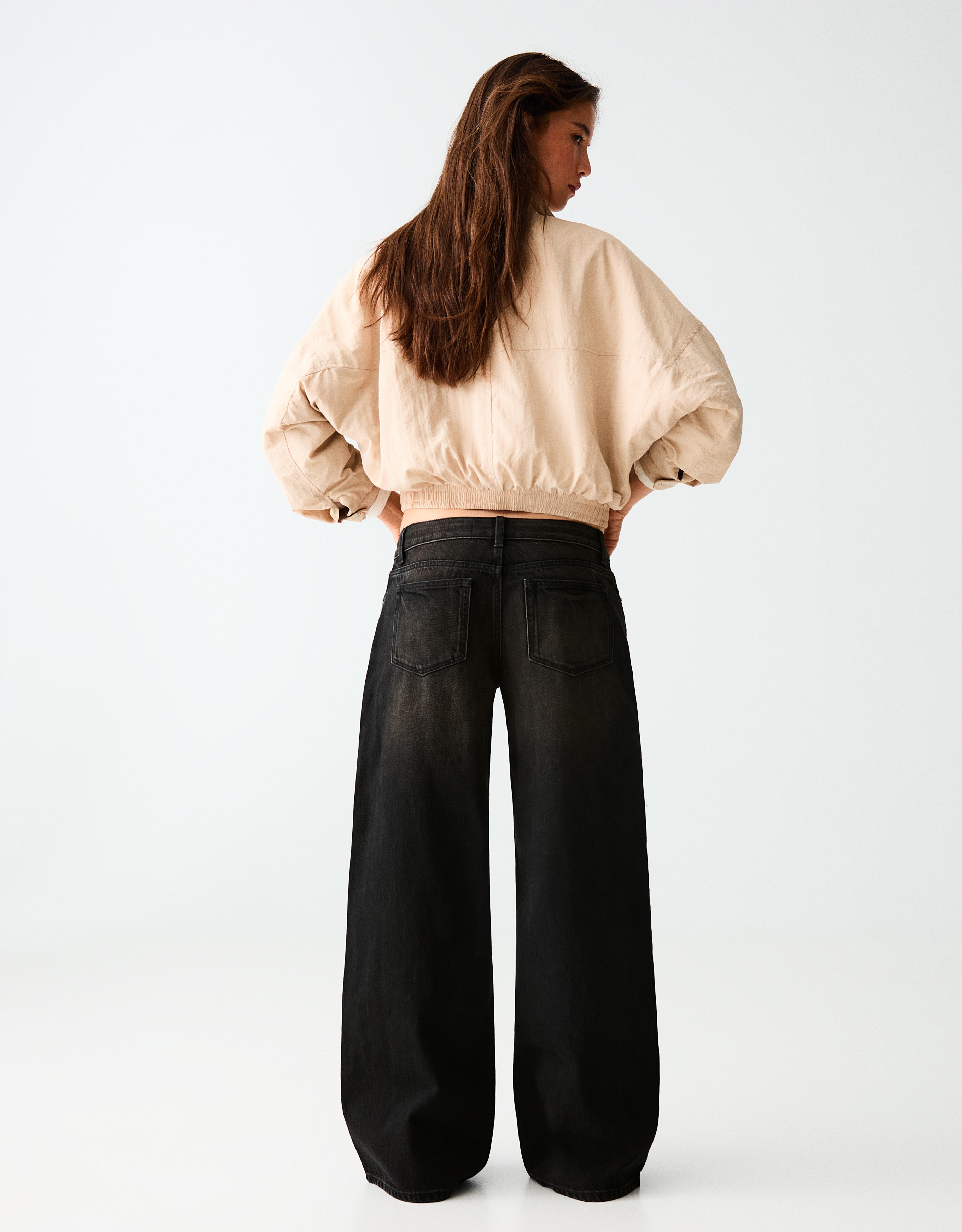 Low-rise wide-leg jeans — Black