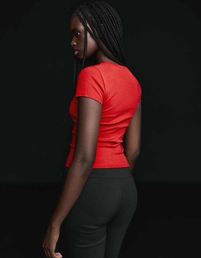 Majica kratkih rukava sa okruglim izrezom-Crvena