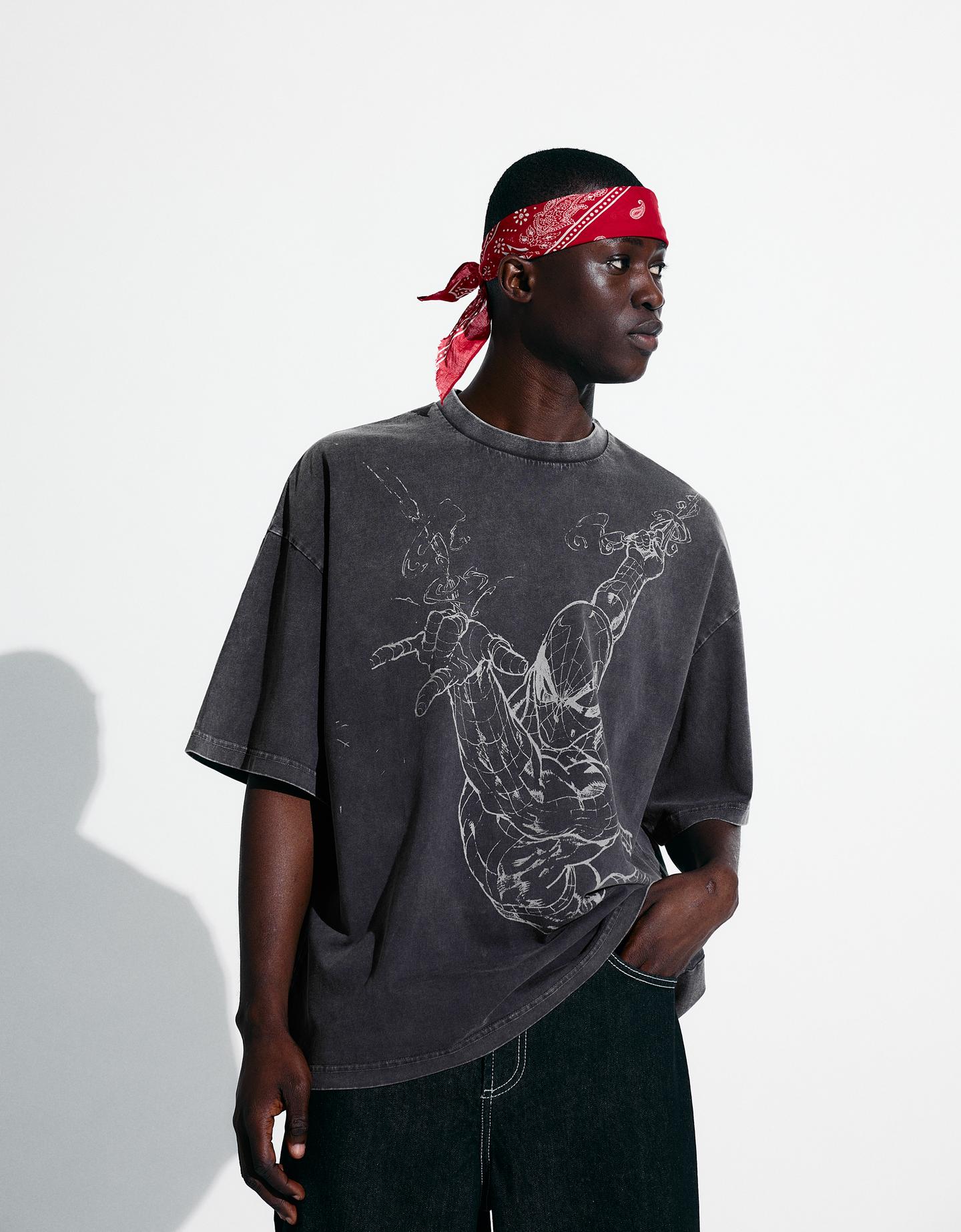 Bershka Maglietta A Maniche Corte Spiderman Uomo Xs Grigio