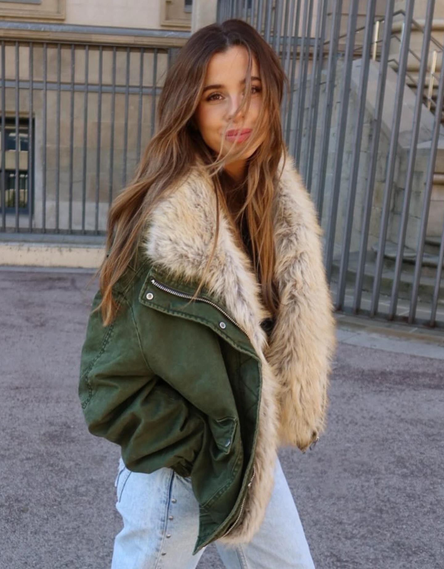 Bershka kurtka z kołnierzem ze sztucznego futerka khaki