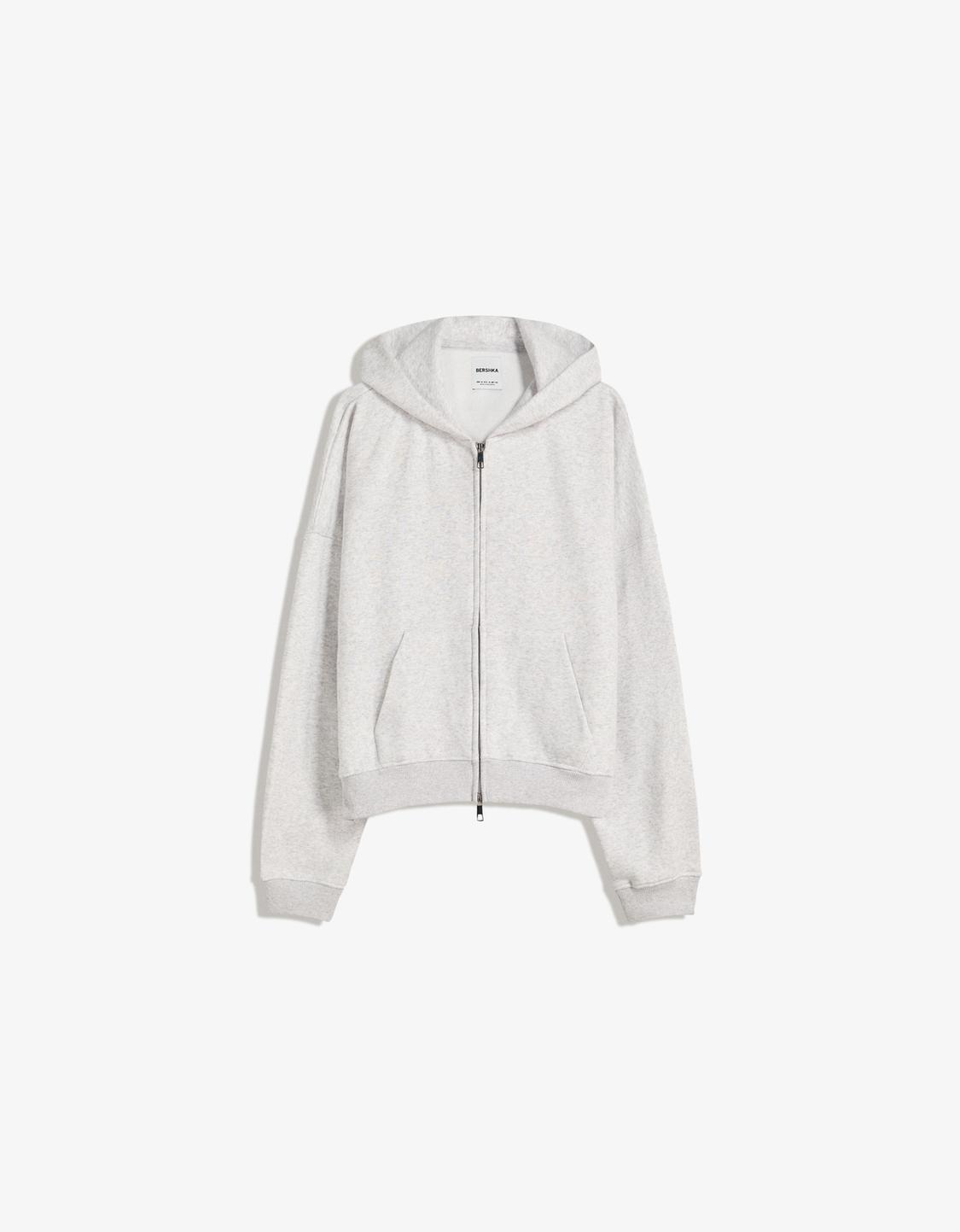 Oversize zip-up hoodie