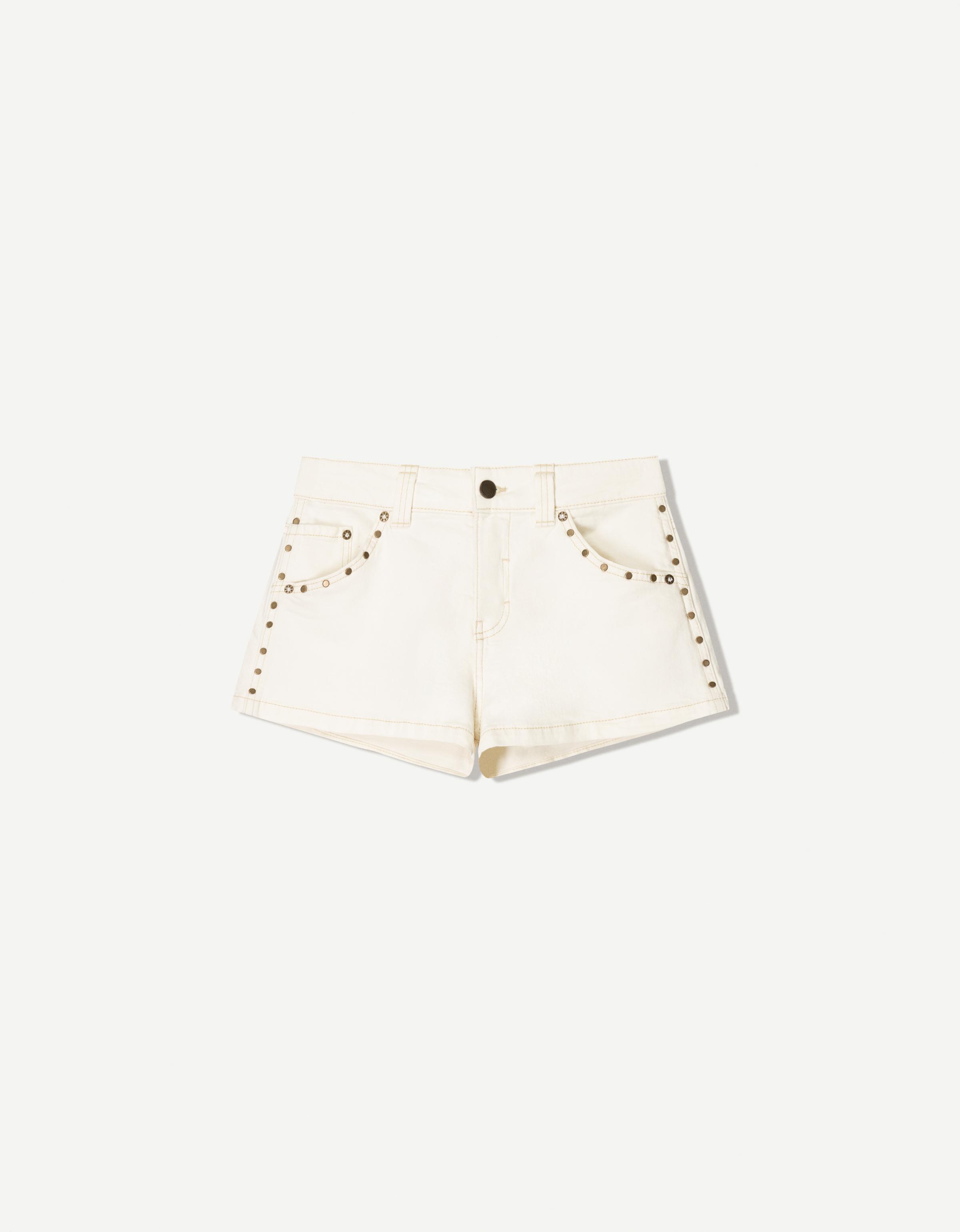 Voluminous studded shorts - Women | Bershka