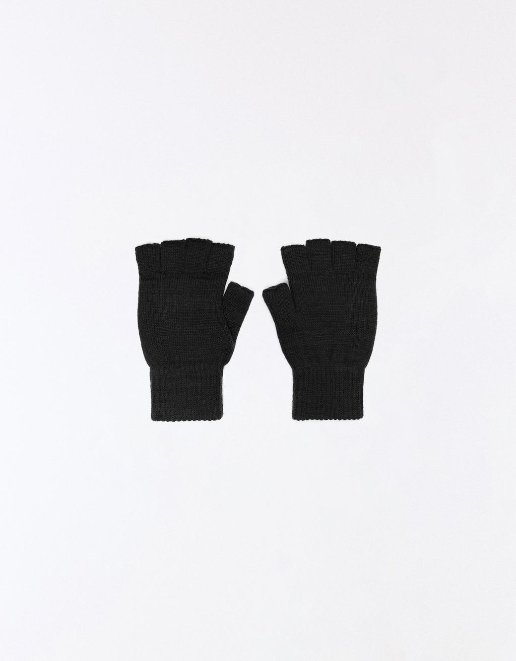 Knit mittens