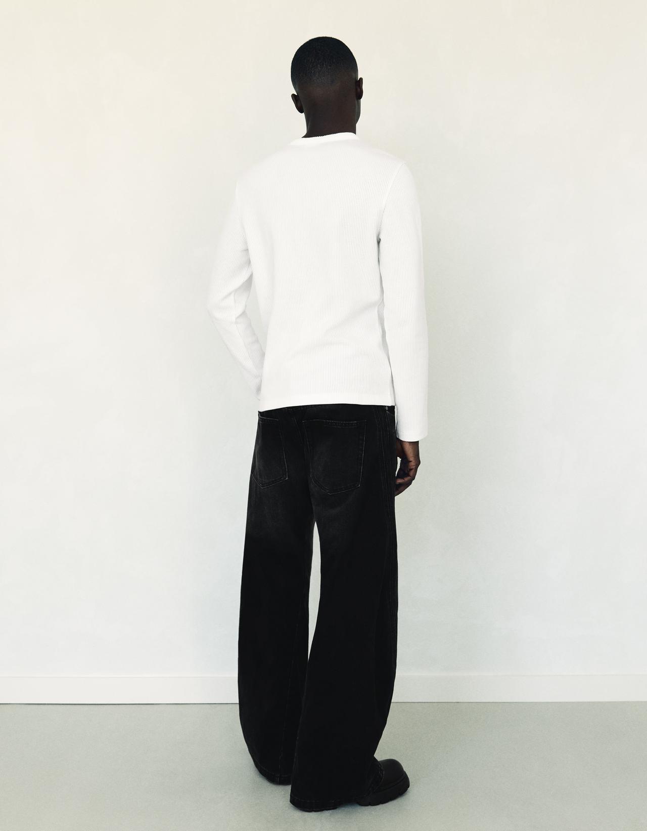Boot-cut jeans — Black