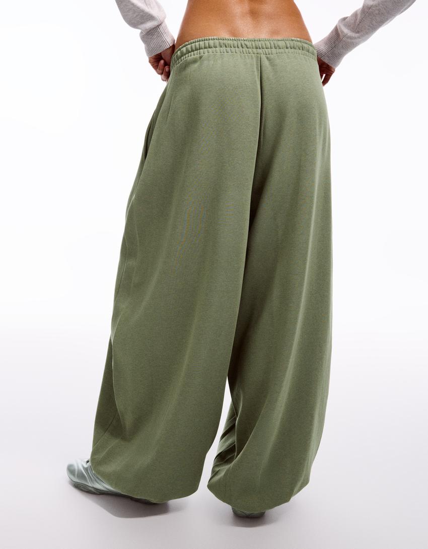Balloon fit plush trousers-Khaki