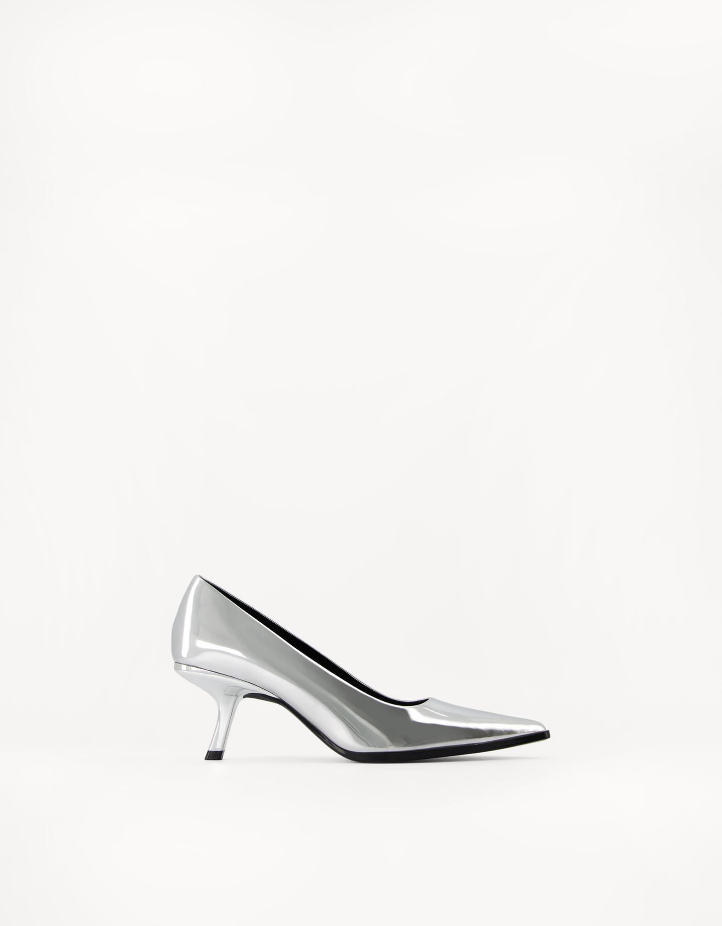 Bershka buty na metalicznym obcasie srebrny