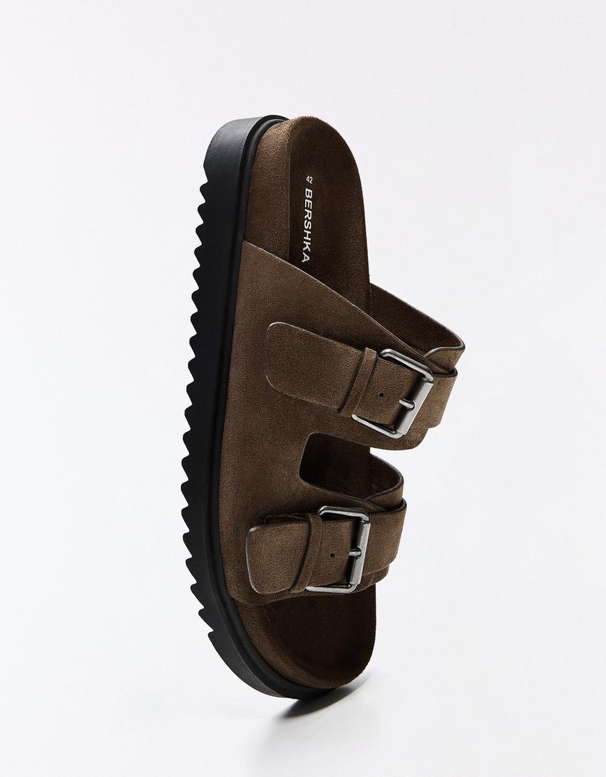 BUCKLE SANDAL-BROWN