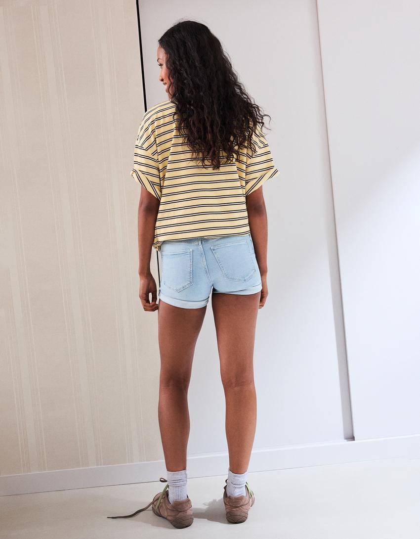 Джинсовые шорты с отворотами-Голубой