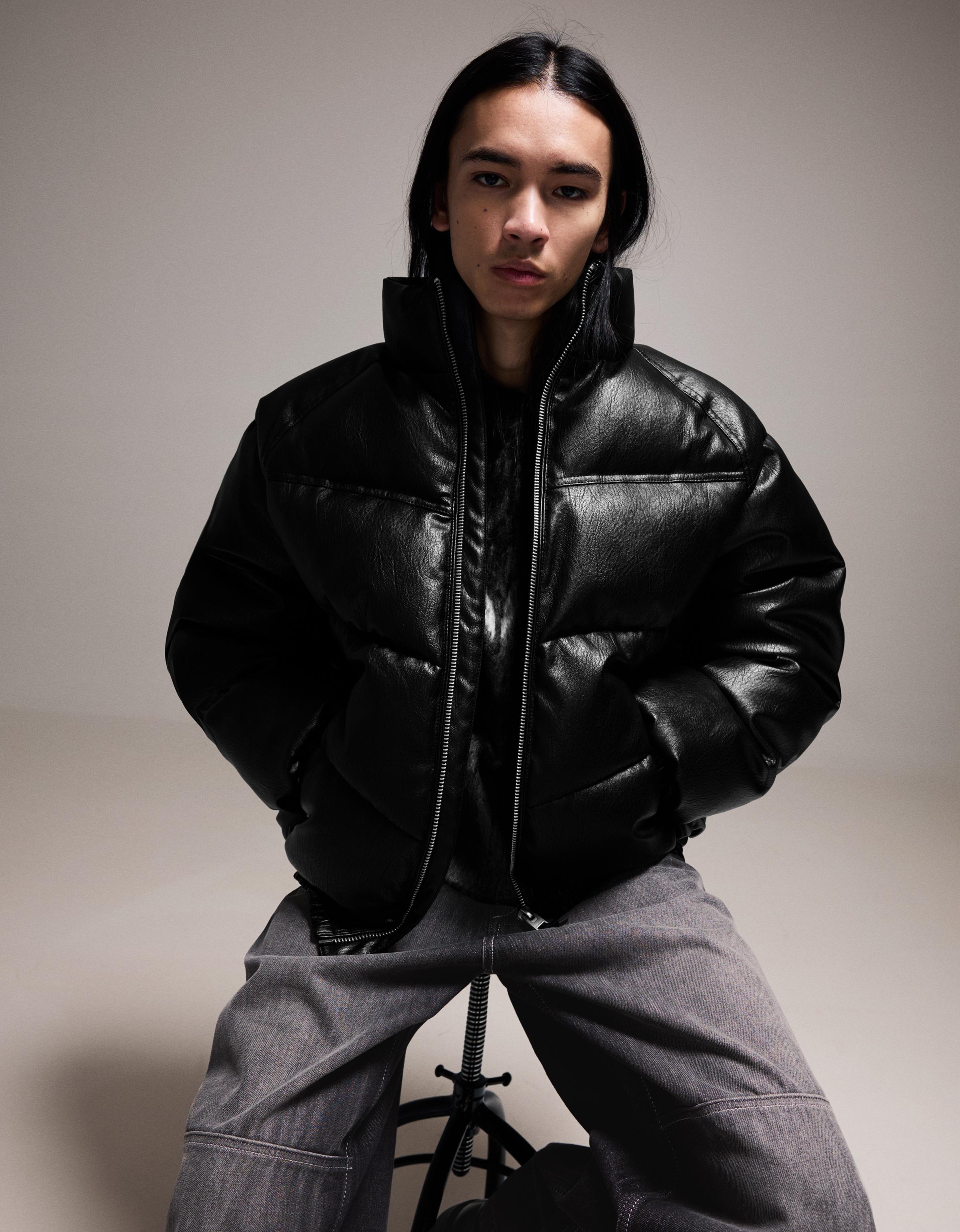 Bershka Steppjacke Aus Kunstleder Herren L Schwarz