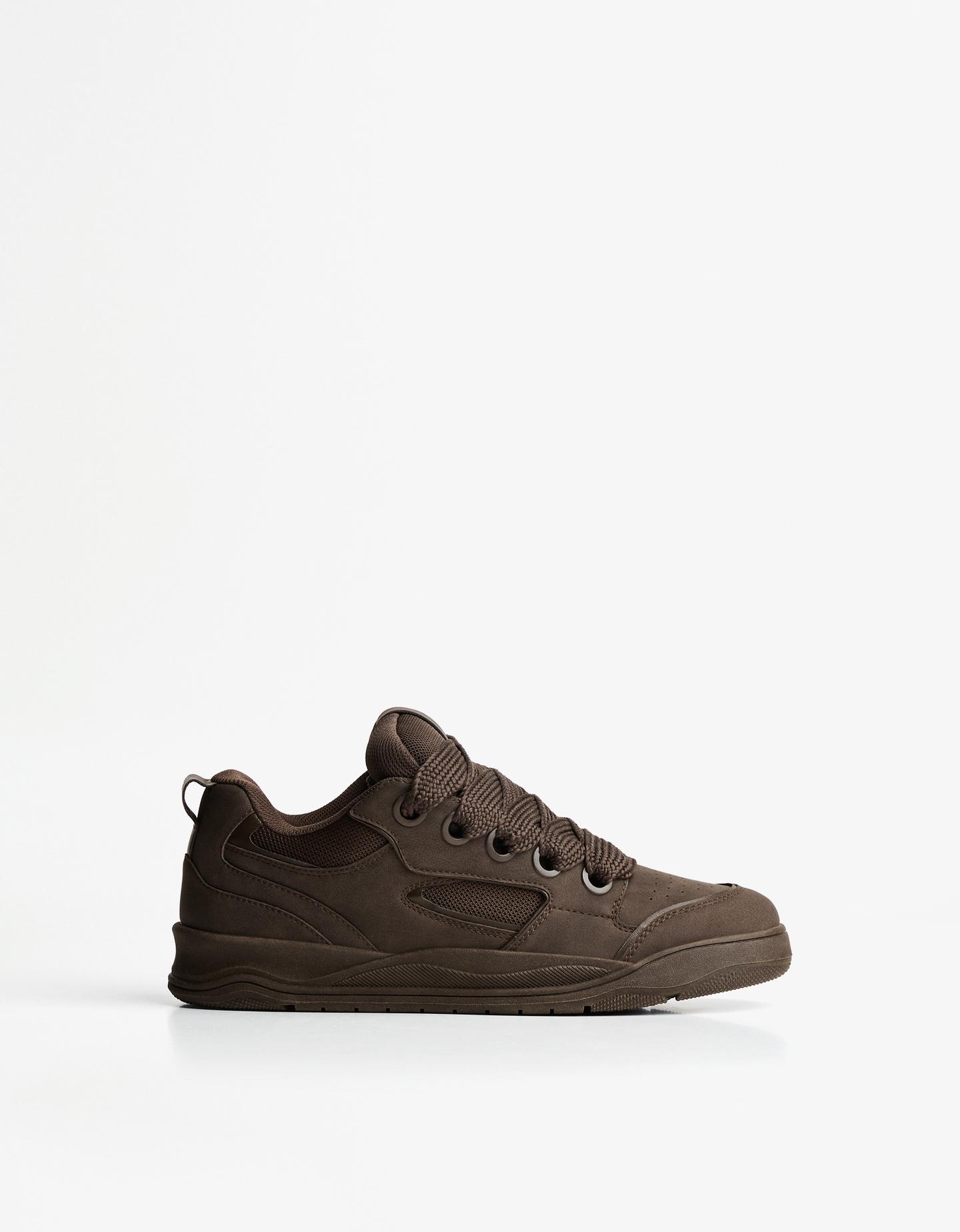 Bershka Zapatillas Volumen Skate Hombre 46 Marrón
