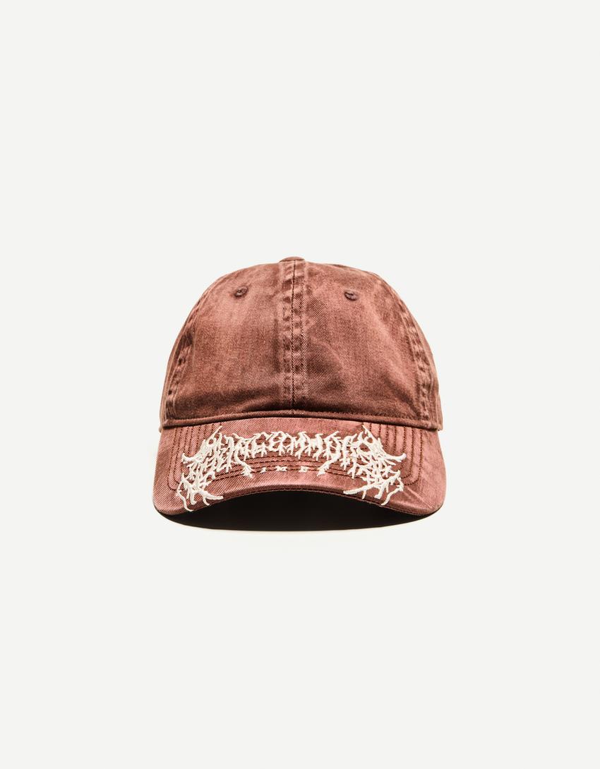 Embroidered cap
