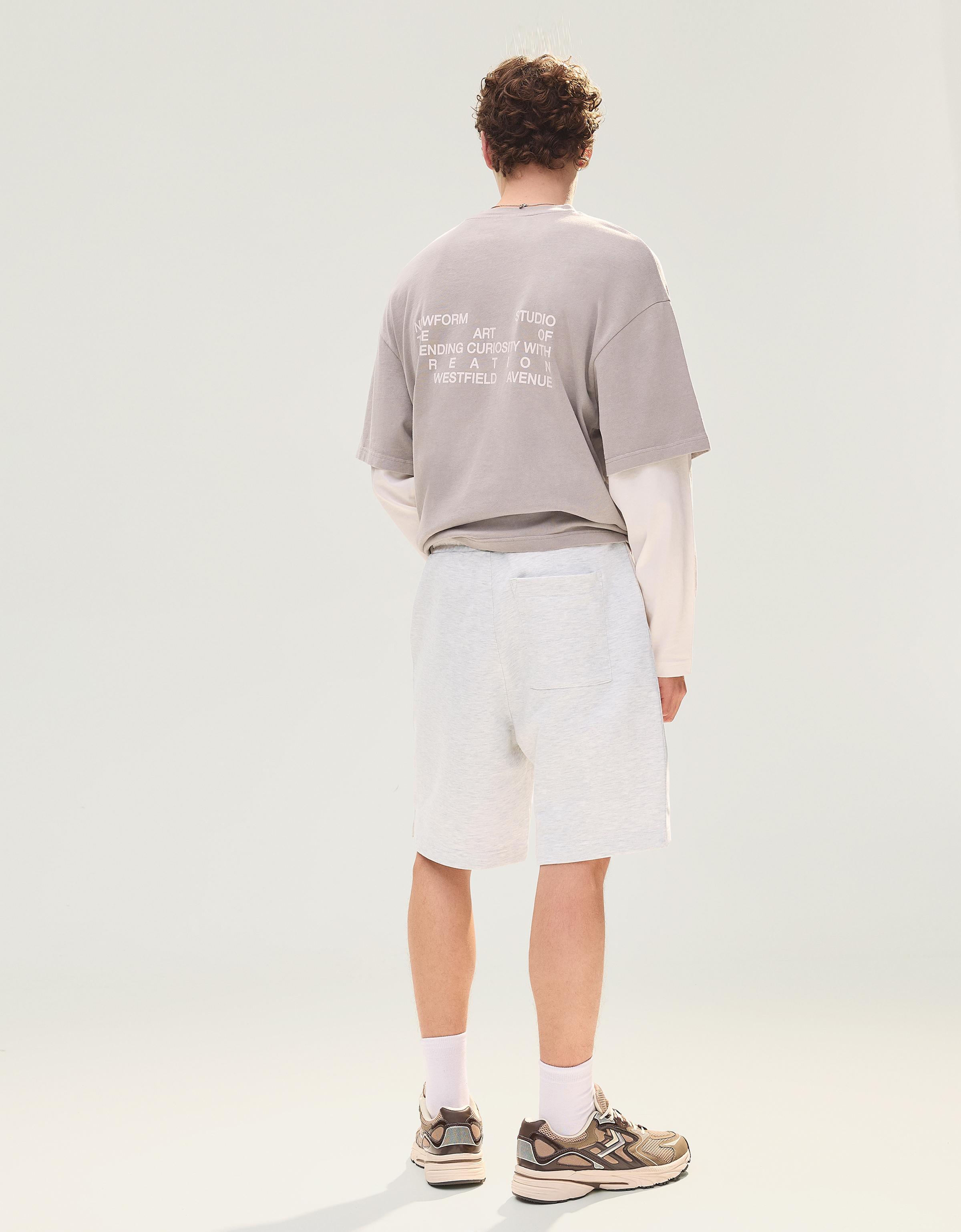 Plush Bermuda shorts — Grey