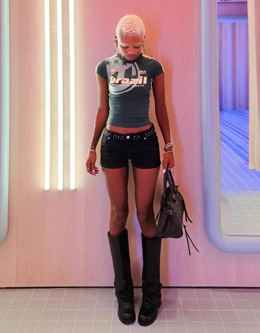 Zımbalı fitilli şort-Gri