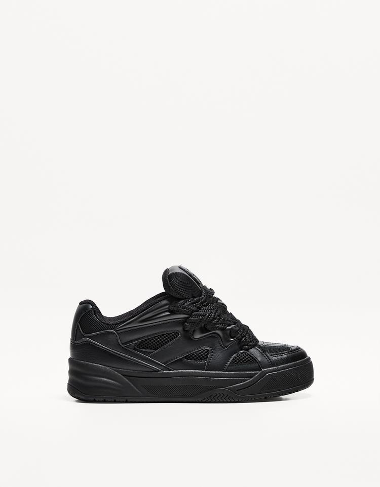 Buty sportowe typu skate z łączonych materiałów