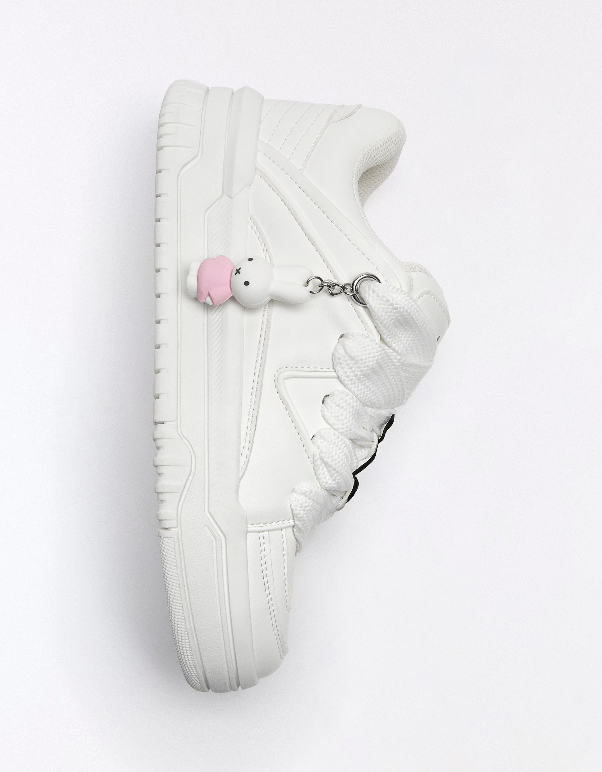 Miffy skate shoes — WHITE