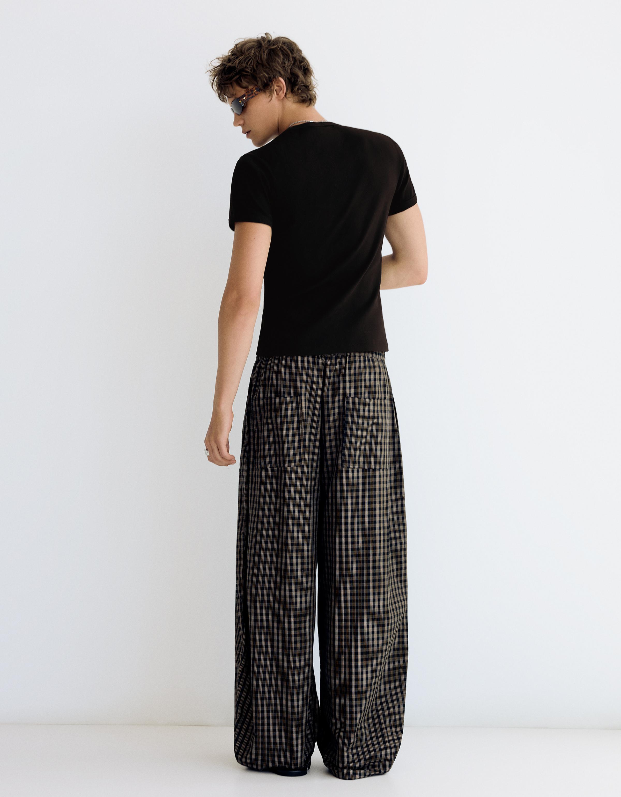 Slim fit ribbed T-shirt — Black